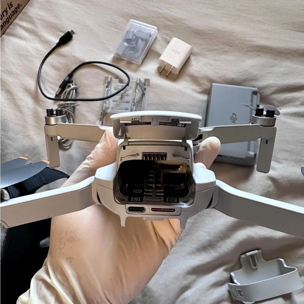 DJI Phantom Standard Drone - Elegant Silver and White